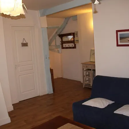 Apartment Le Bonheur Est Dans Le Pre *