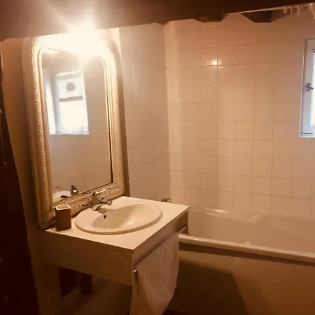 Apartment Le Bonheur Est Dans Le Pre